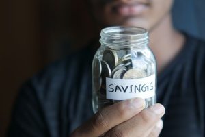 Conseils pratiques pour épargner sur le budget familial