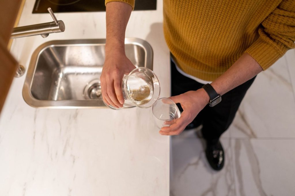 Meilleur système de filtration d&rsquo;eau pour un logement