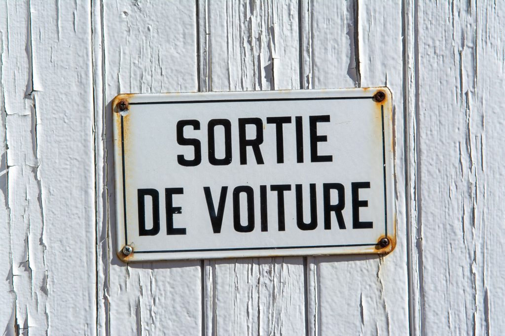 Choisir une voiture écologique : 6 critères clés à connaître