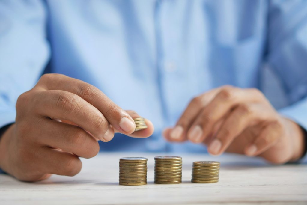 Réduisez vos dépenses mensuelles : 7 stratégies efficaces