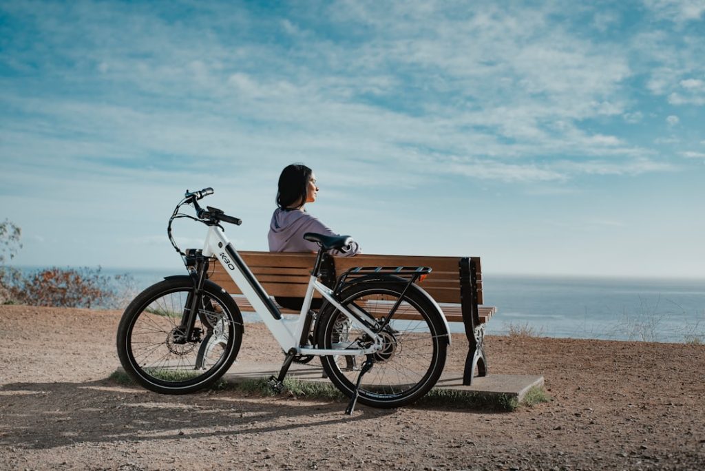 Comparatif vélos électriques par autonomie et budget