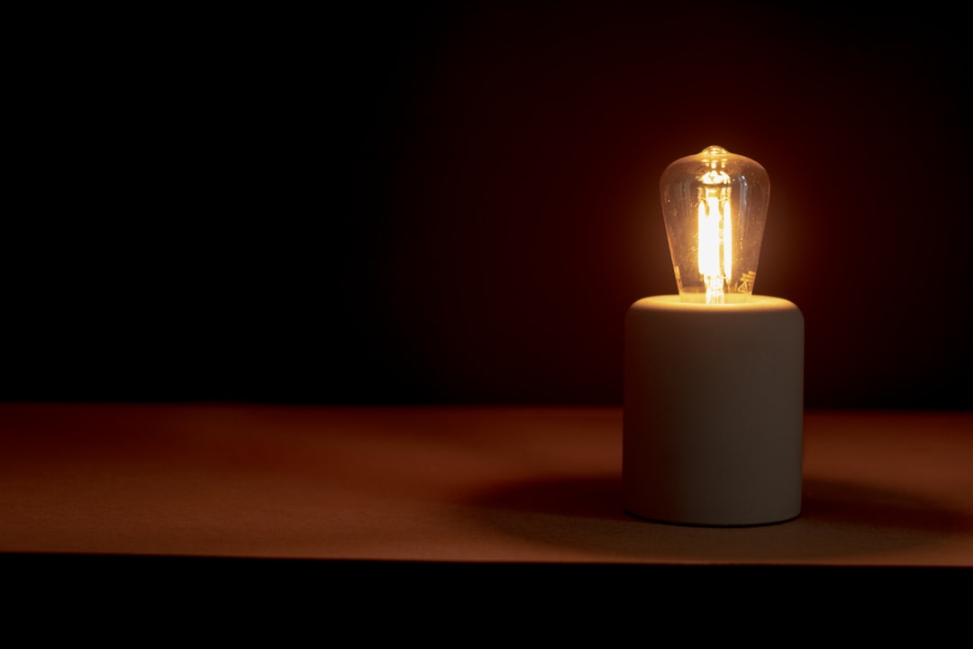 Quelle puissance LED pour chaque pièce : lux et lumens