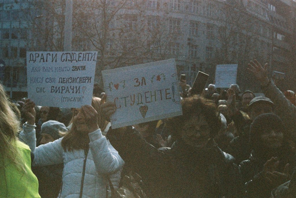 Pourquoi Louise Montangon, 22 ans, refuse les blocages pour sa génération ?